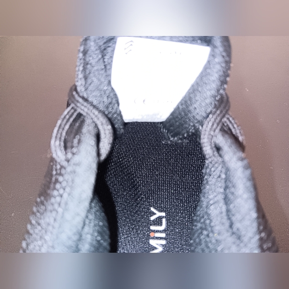 Black Athletic Men's Shoes Size 4 Unisex Womens 5.5 New - Picture 7 of 8